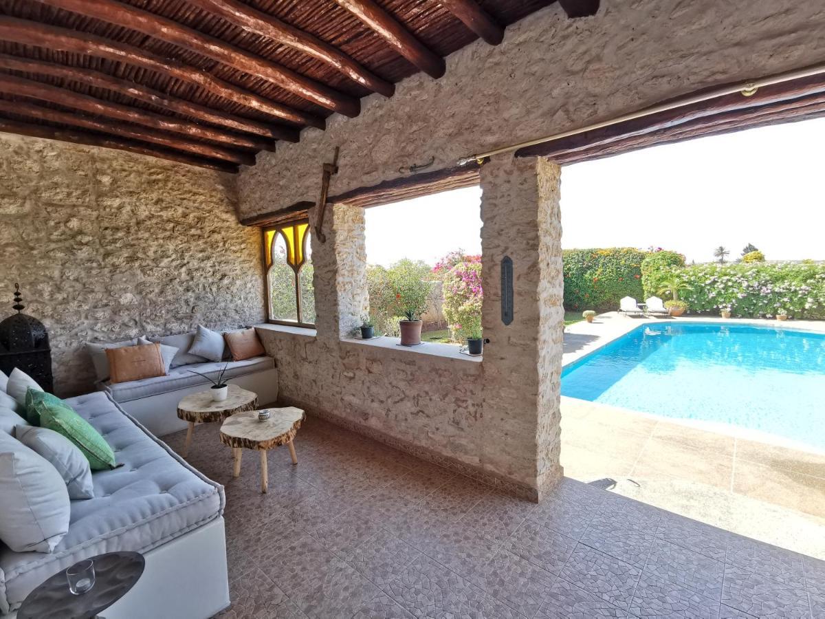 Maison Mimosa, Lovely 3 Bedroom Villa With A Large Pool 에사우이라 외부 사진