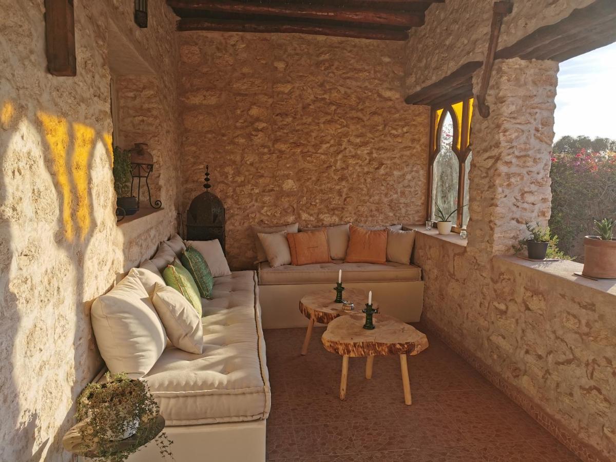 Maison Mimosa, Lovely 3 Bedroom Villa With A Large Pool 에사우이라 외부 사진