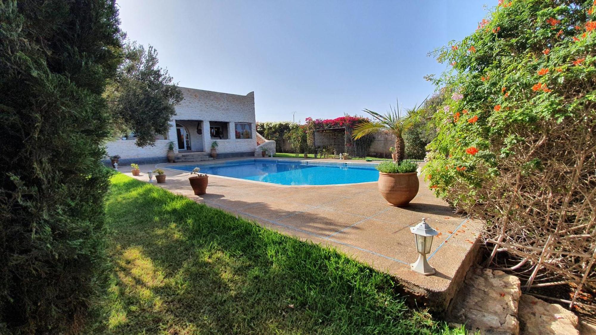 Maison Mimosa, Lovely 3 Bedroom Villa With A Large Pool 에사우이라 외부 사진